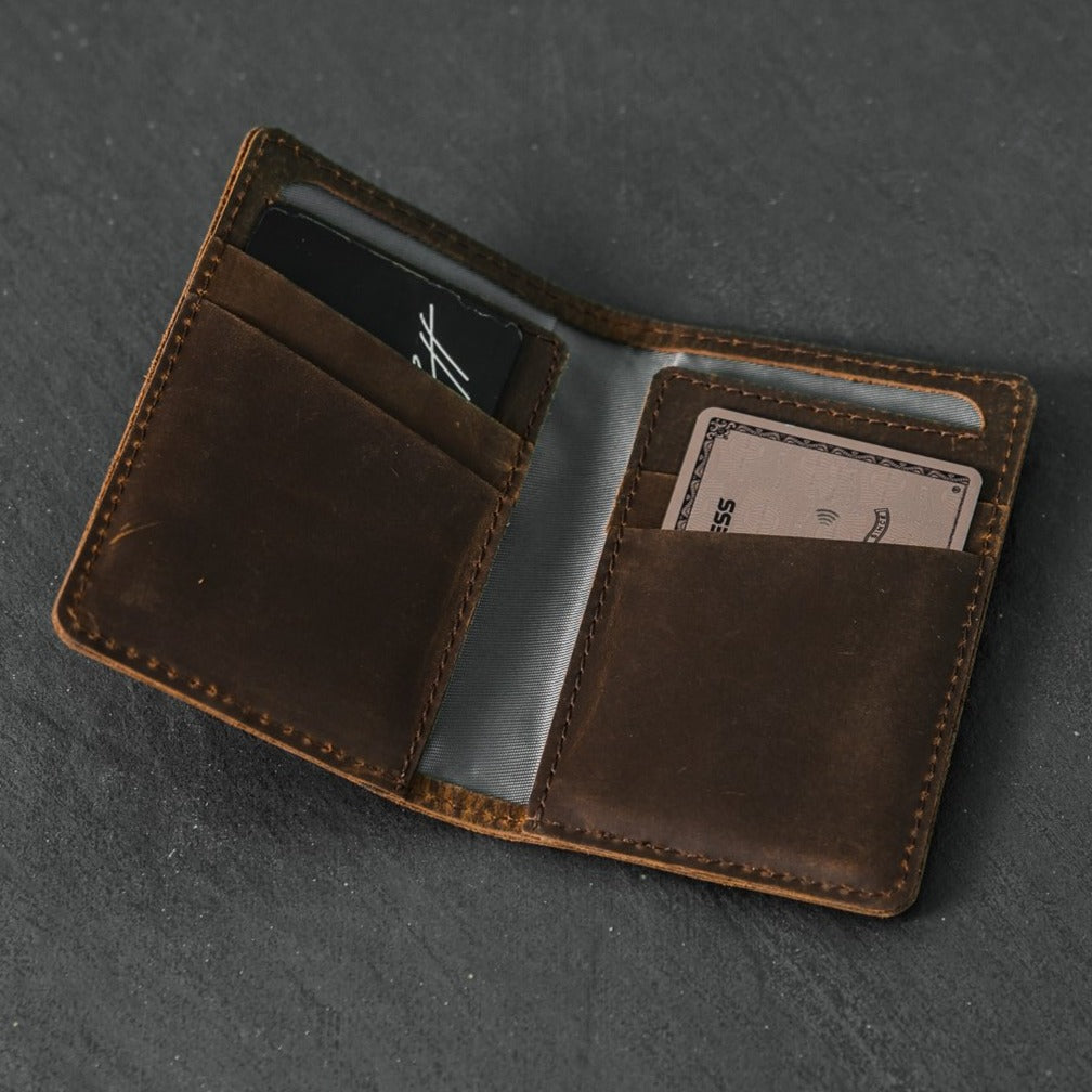 Luxury Leather Wallets & Money Clips | Bullstrap®