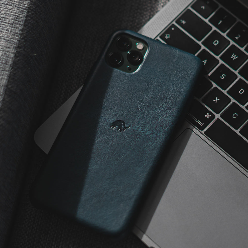 SALE Classic iPhone Cases - Ocean