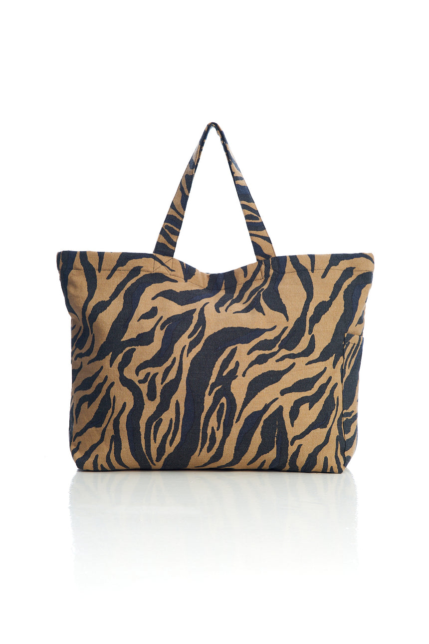 Leopard tote bag