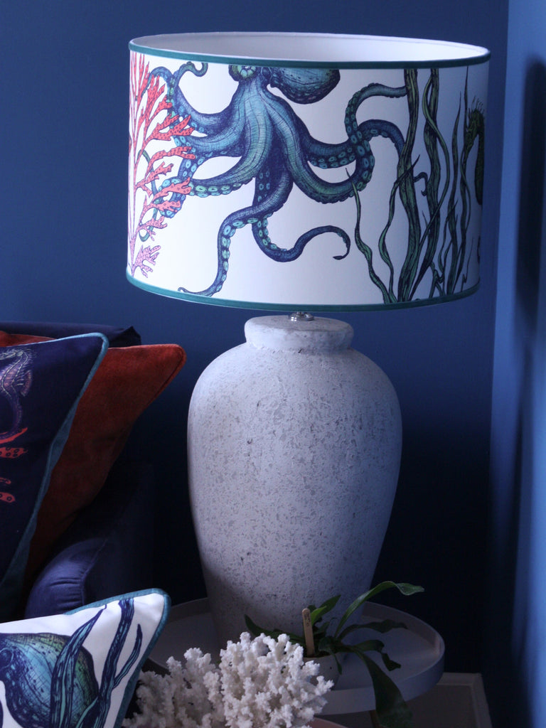 rainbow reef lampshade on nare head base