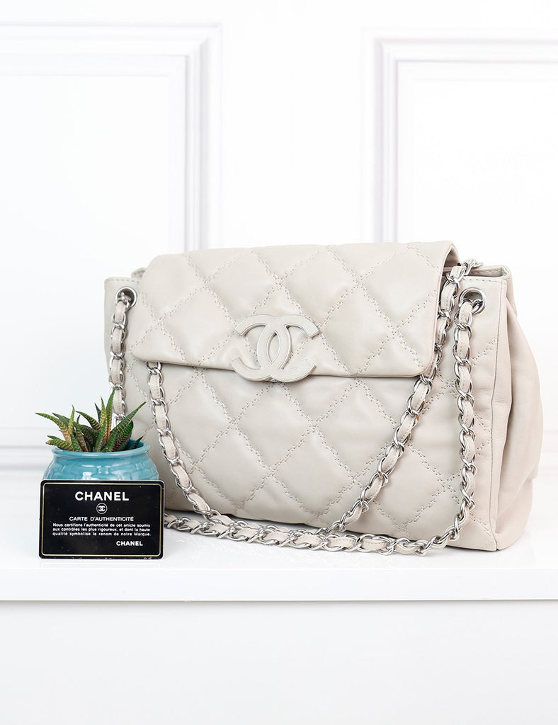 white chanel bag for sale