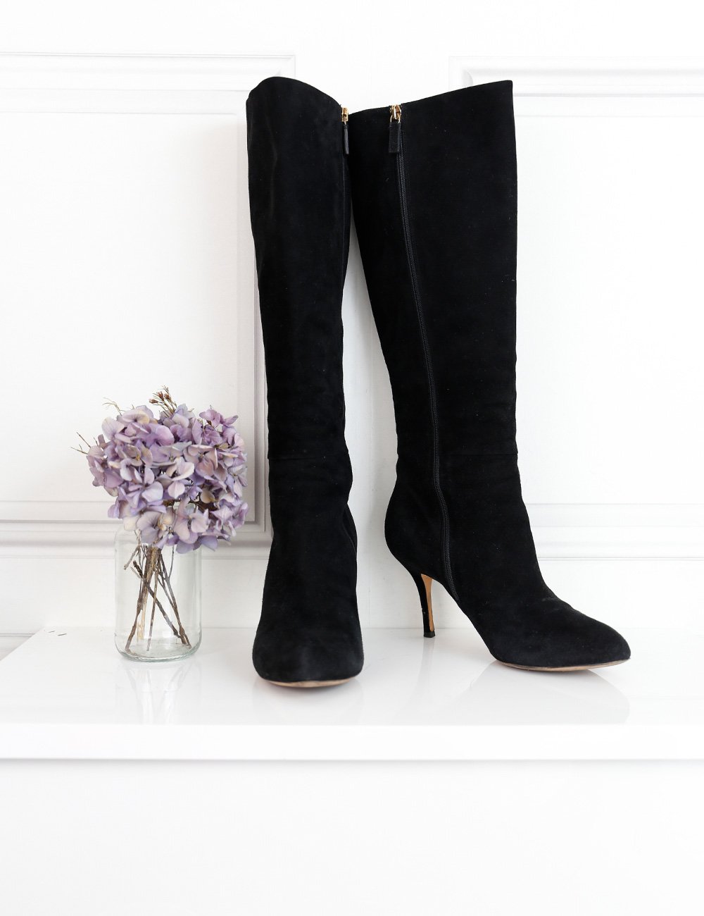 mid length black boots