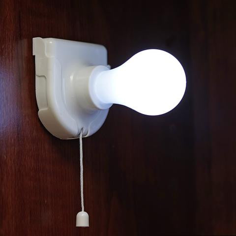 battery operated light bulb with timer