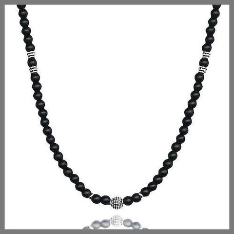 Collana con catena di perle di onice nero