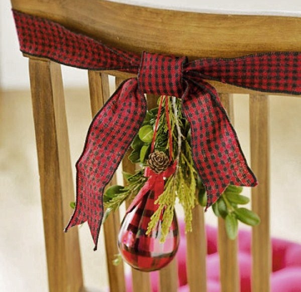 15 cute ways to give your dining chairs a festive makeover