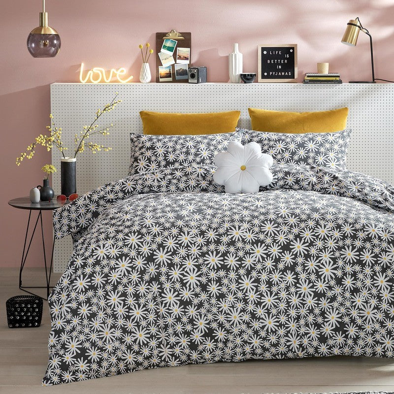 SkinnyDip Daisy Bedding Set Charcoal