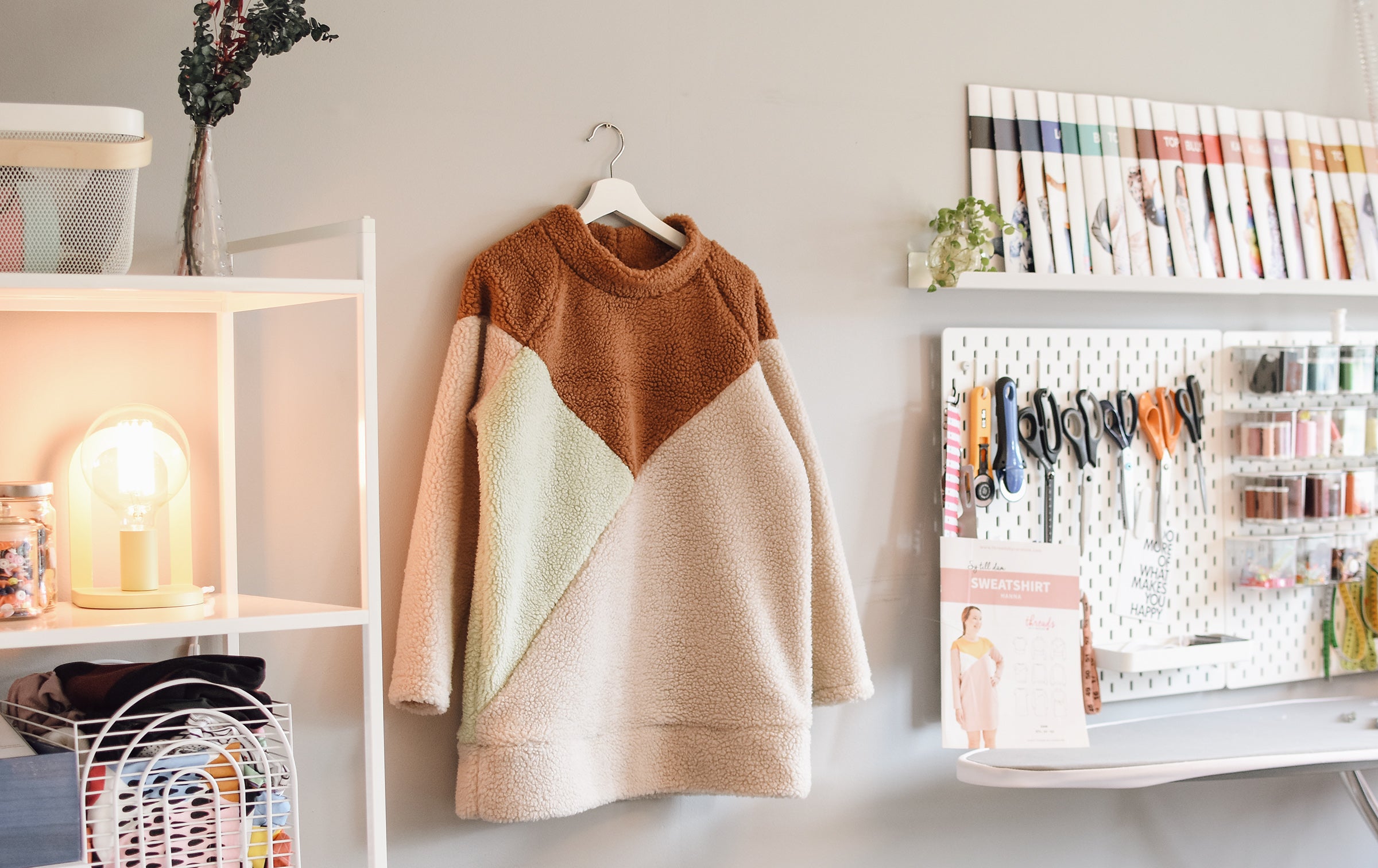 Make yourself a super cosy teddy fleece sweatshirt – Threads by