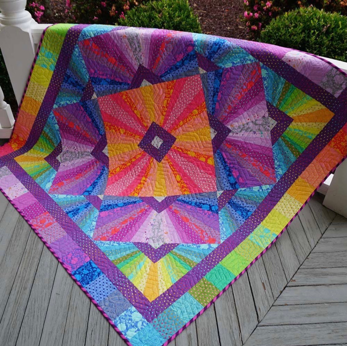 TULA PINK - True Colors Quilt Kit - Solar Flare – Artistic Quilts with  Colors Inc.