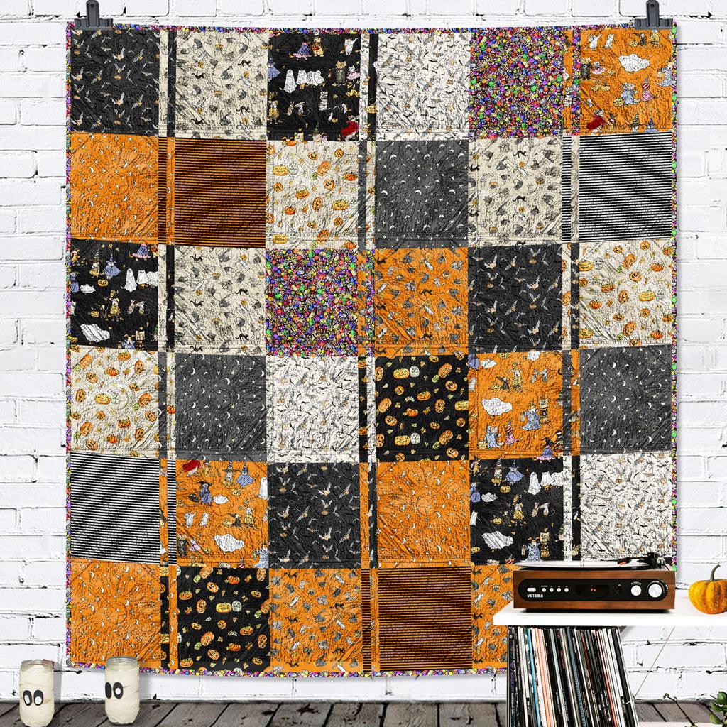 Heirloom S'Witched Quilt Kit-Clothworks-My Favorite Quilt Store