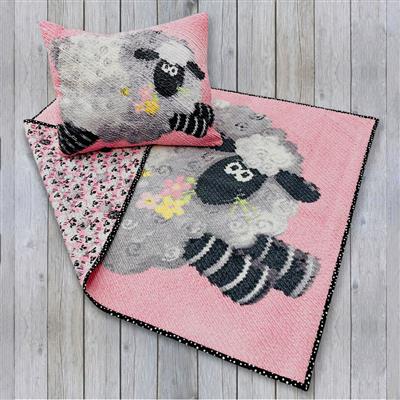 Lal the Lamb Chenille Pattern - Free Pattern Download-Susybee-My Favorite Quilt Store