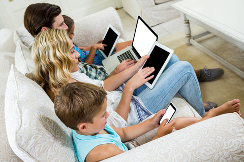 Computer, <h1>7 Reasons Children's Screen Time Should Be Limited</h1>