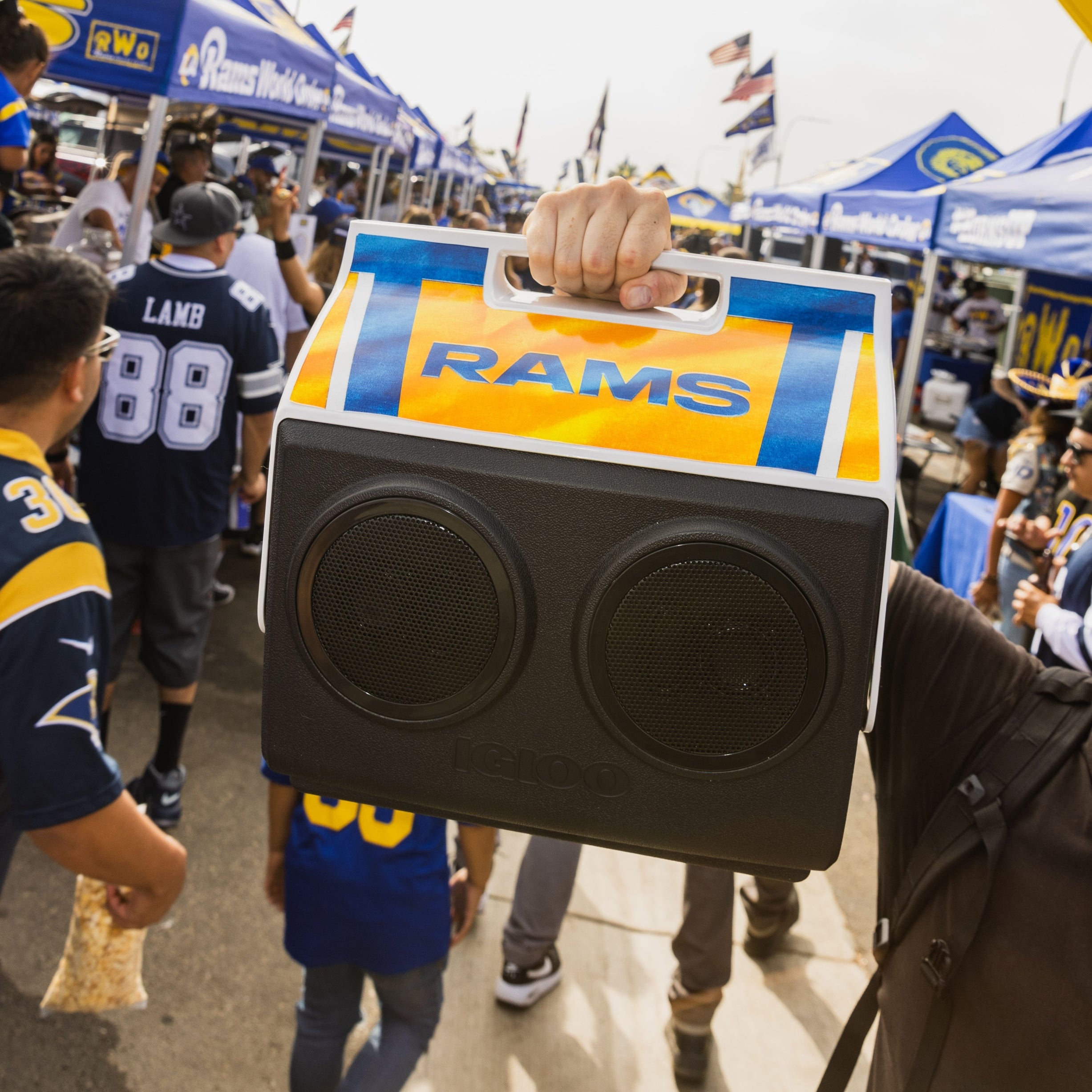 Fans posing with Los Angeles Rams KoolTunes®