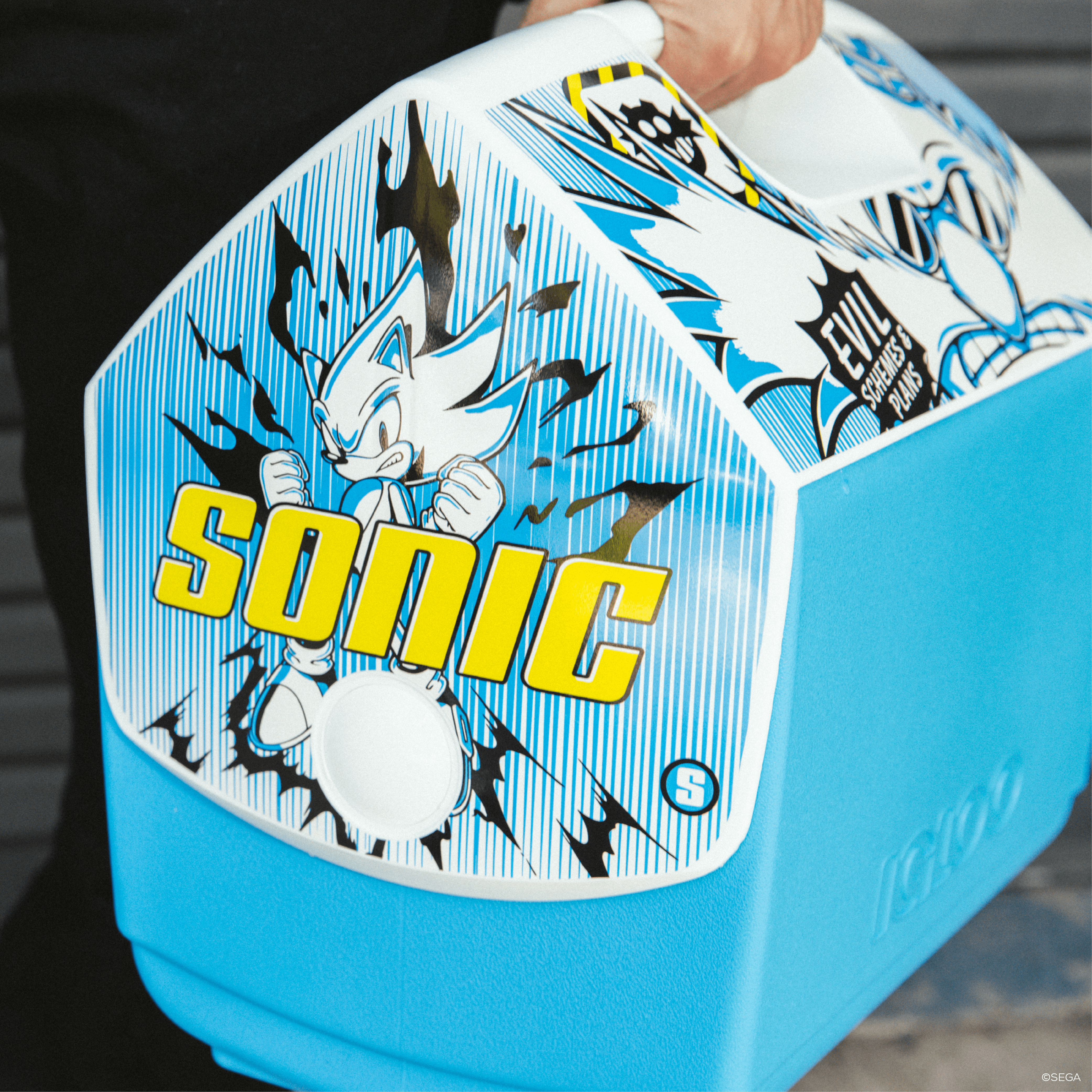 Sonic the Hedgehog Shimbun Playmate Elite 16 Qt Cooler