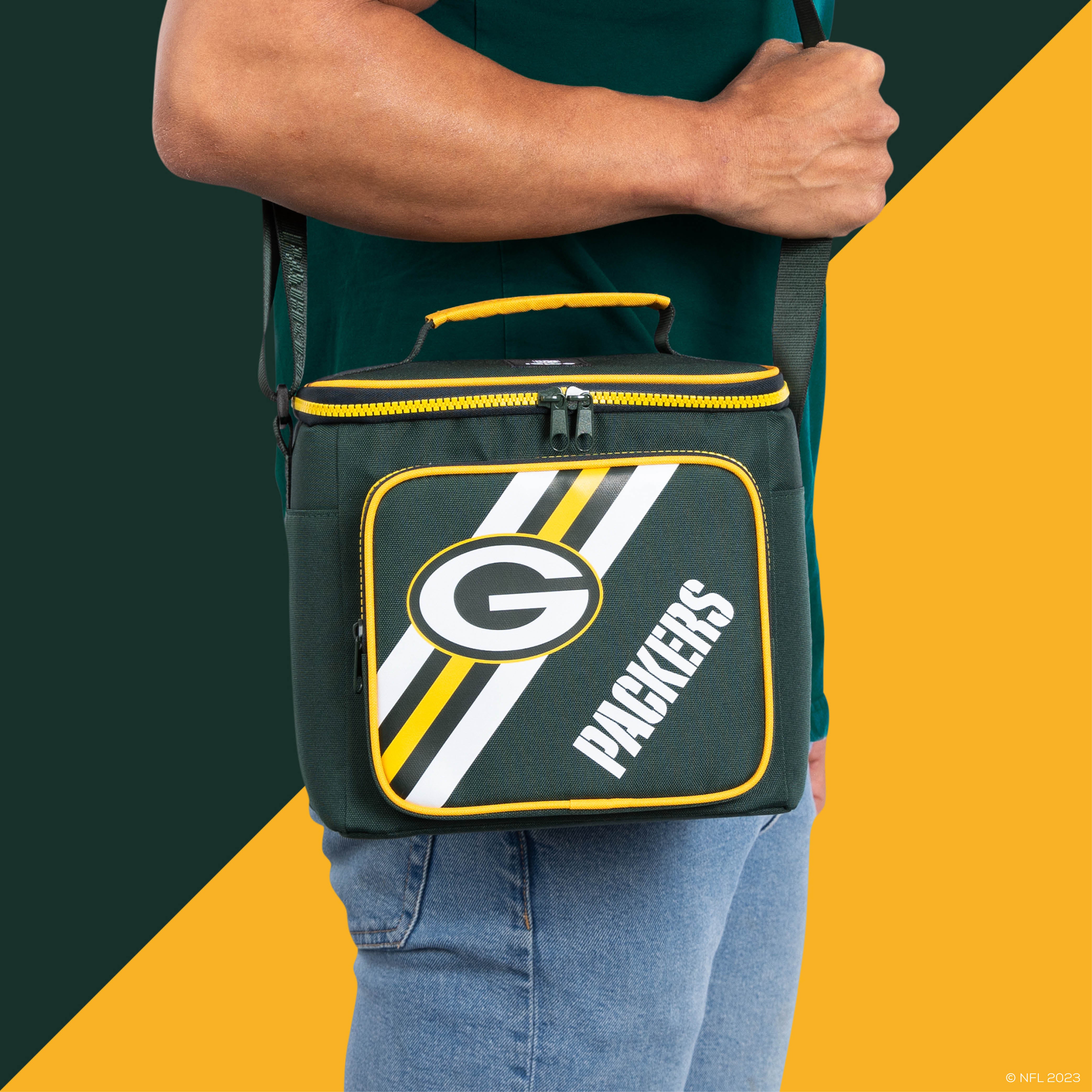 Green Bay Packers Square Lunch Cooler Bag- On Shoulder