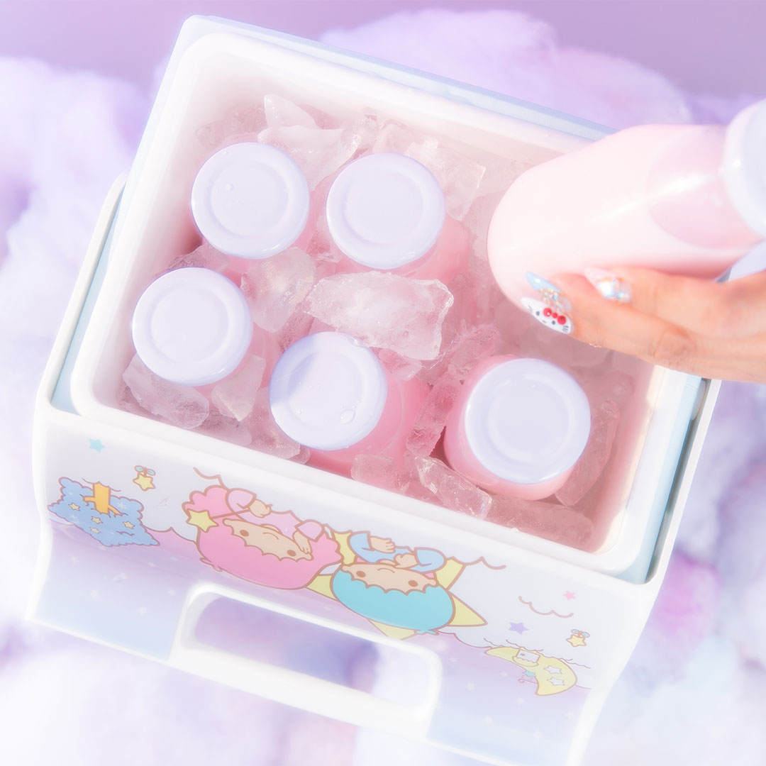 Sanrio® Little Twin Stars Playmate Cooler - Open View