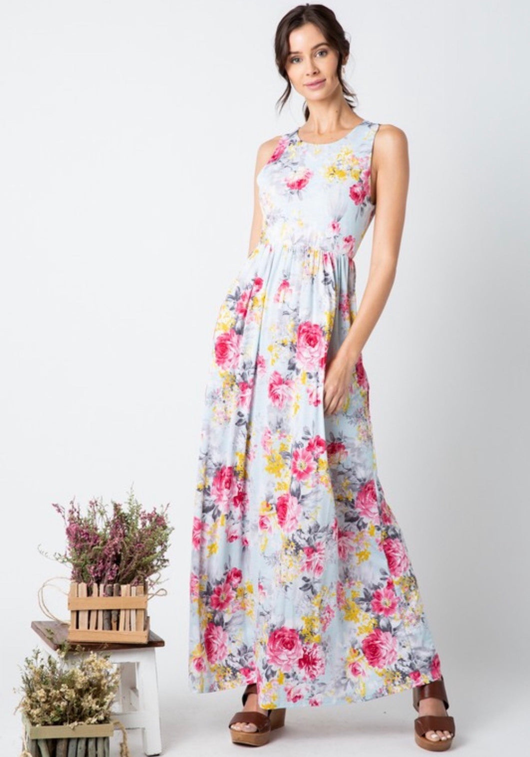 leider boycot Terug kijken Pale Mint Rosy Floral Maxi Dress – Heavens To Betsy Boutique Online