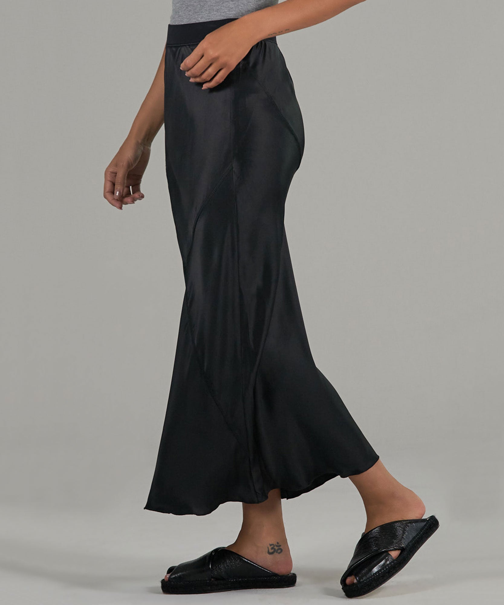 black ankle skirt