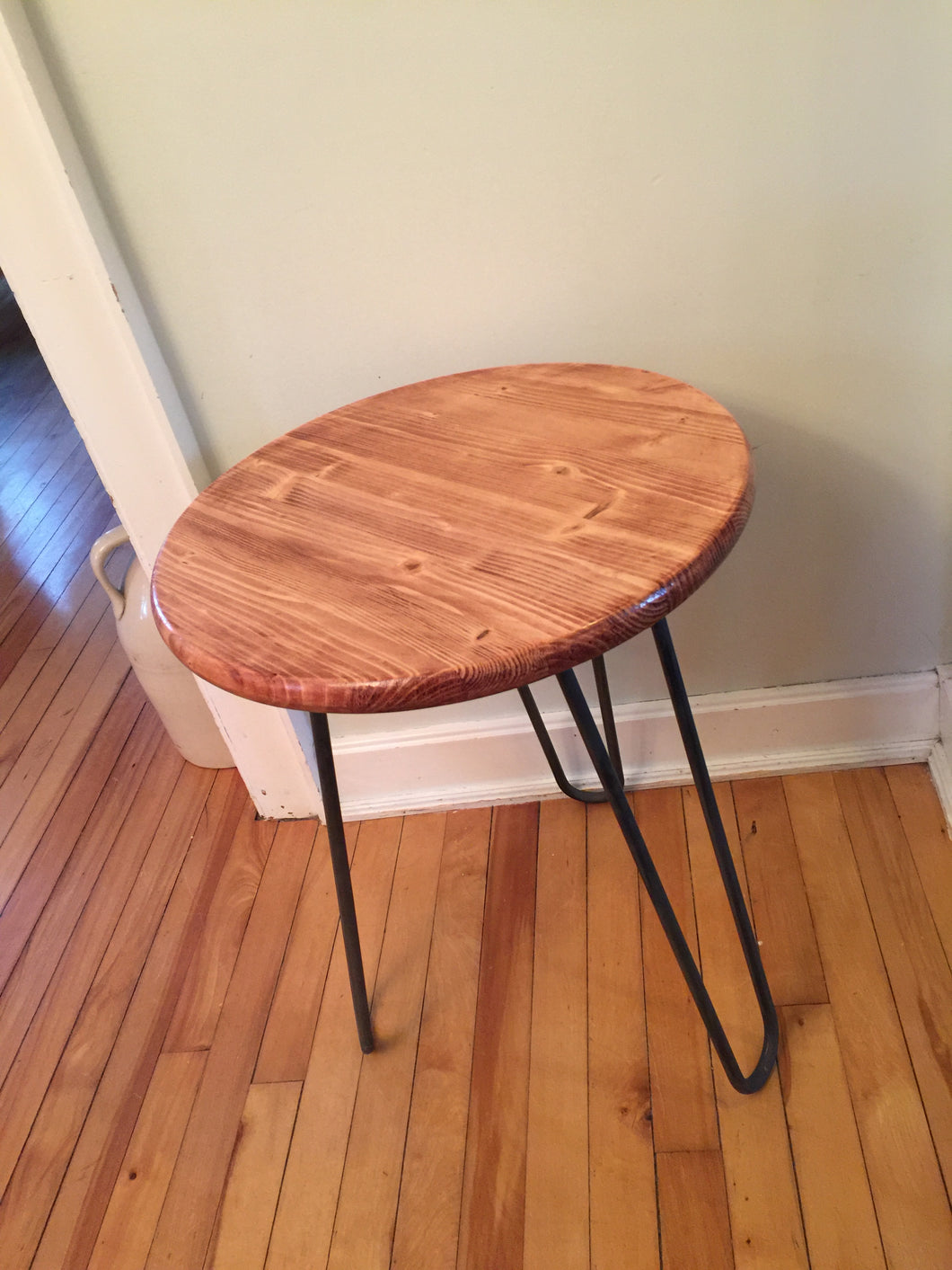 small hairpin table