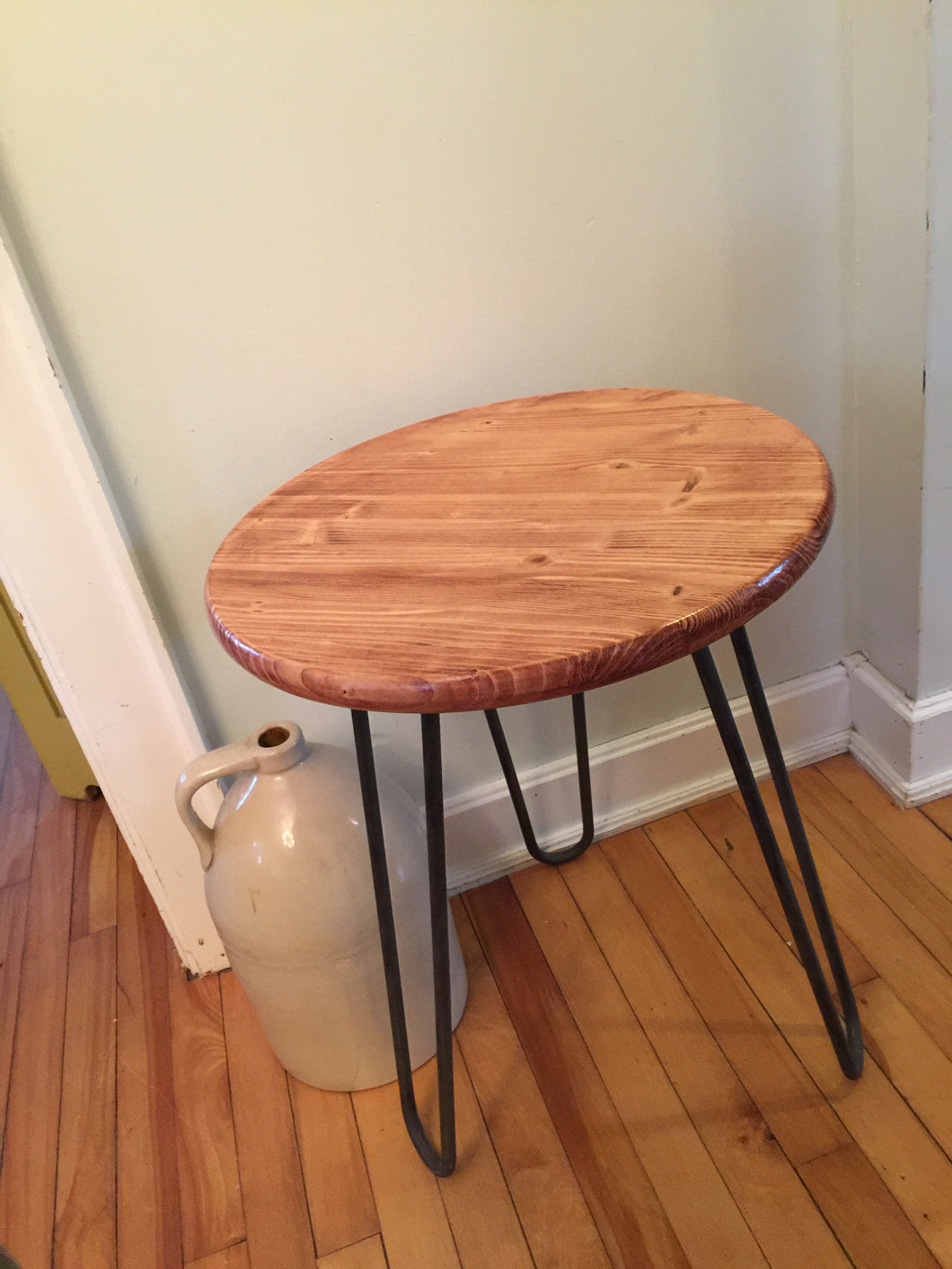 small hairpin table