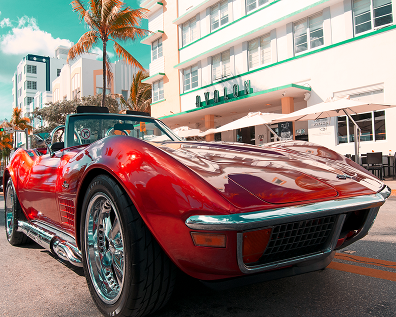 Classic Chevrolet Vintage Car on Ocean Drive Art Deco ...