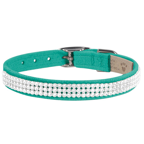 Picture of the 3 Row Giltmore Collar, dog wear perfect for multiple breeds.