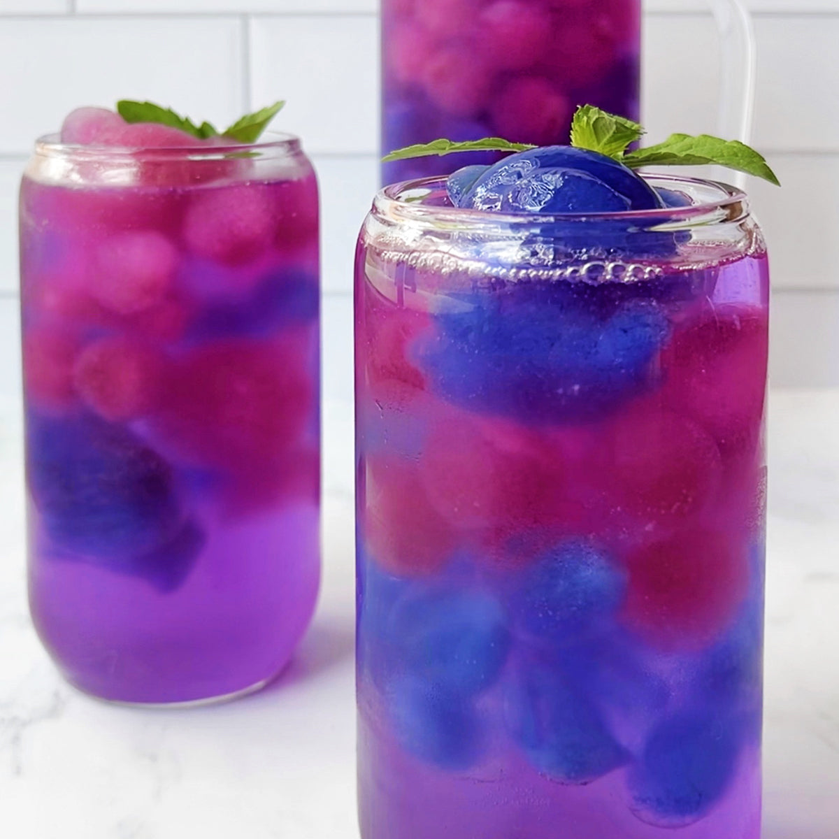 https://cdn.shopify.com/s/files/1/1921/3233/articles/SUNCORE_FOODS_BUTTERFLY_PEA_SPRITZER.jpg?v=1676593312