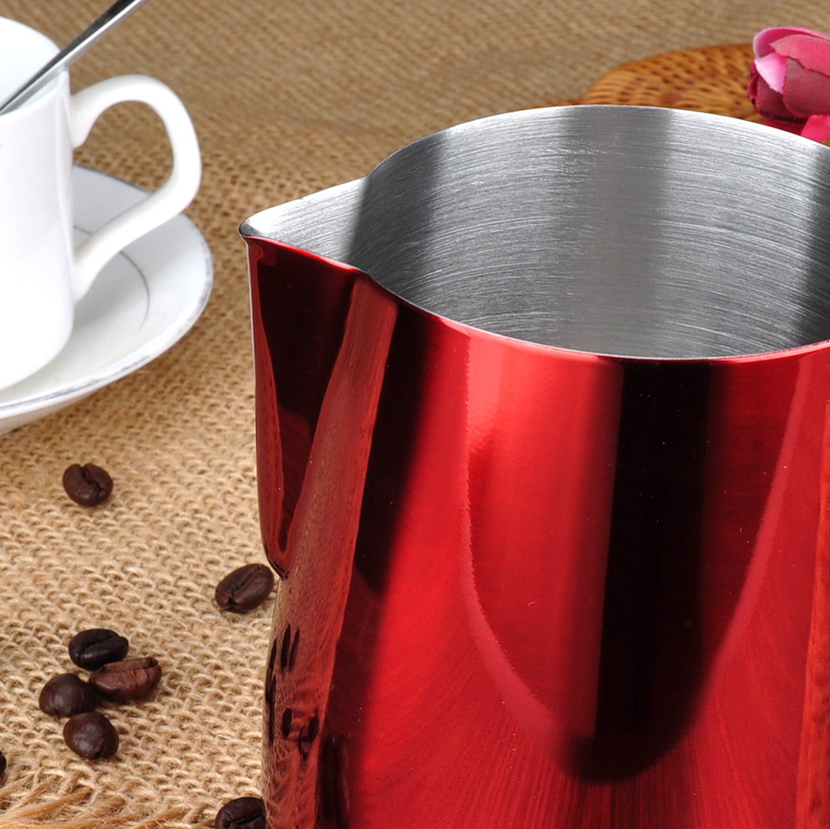 Red Color Latte Art Spout Jug