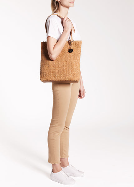 Pecan Shopper in cork skin | Women's Shopper Bags – Pelcor Store