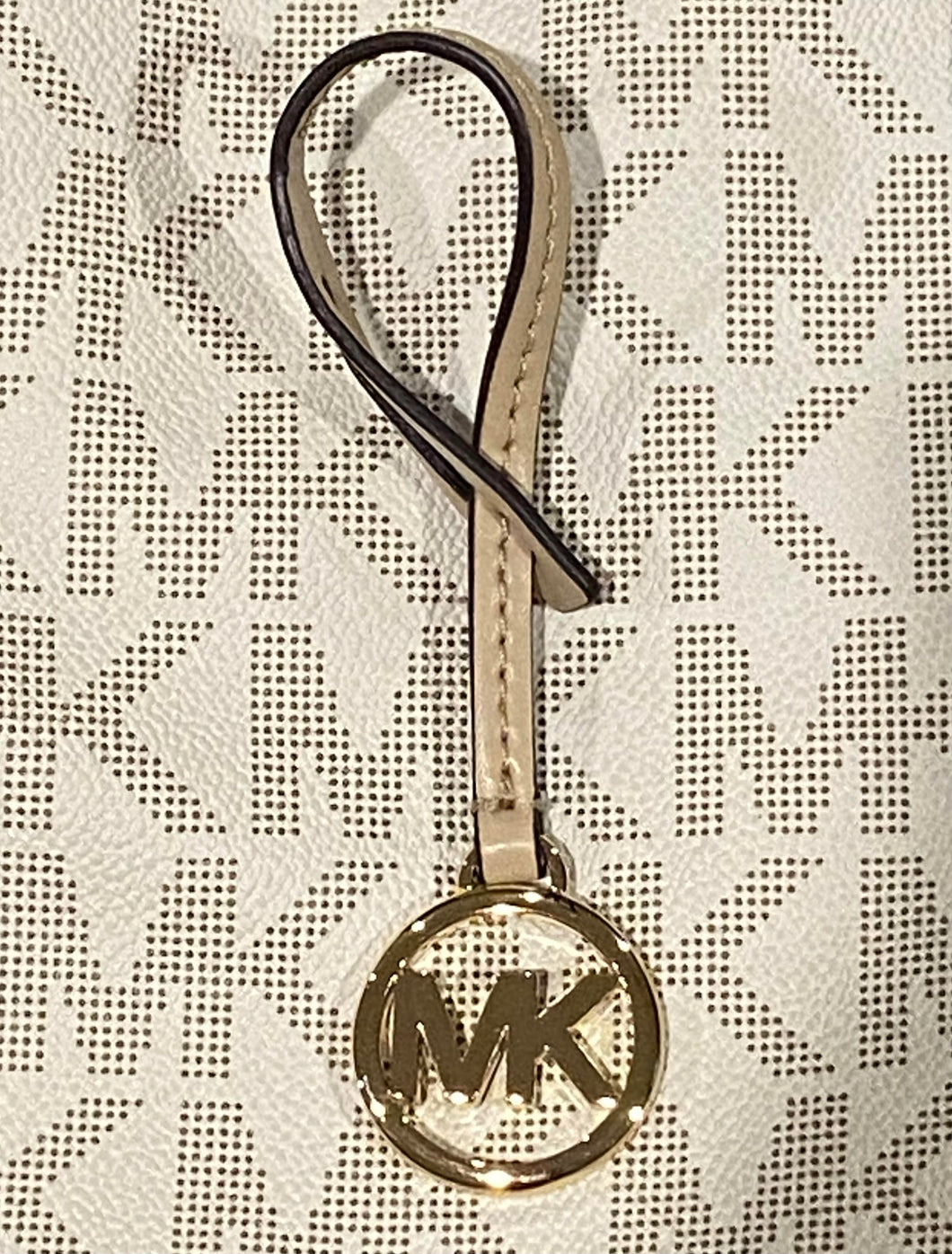 Michael Kors Purse / Bag Charm (Creamy Beige Leather) – LUXE Home and  Fashion