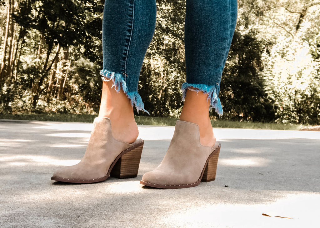 chinese laundry white mules