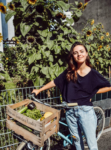 FIVE QUESTIONS: JUSTINE KEPT CALM AND WENT VEGAN