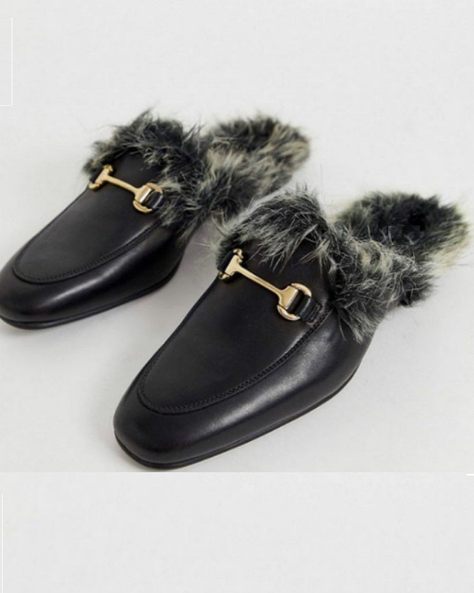 half shoe with fur