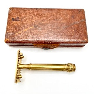 Gillette Pocket Edition Safety Razor in Pig Skin Case with Shell Bottom Handle