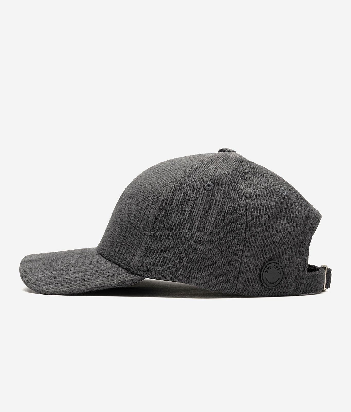 Stiksen │ 105 Canvas Black Dad Cap