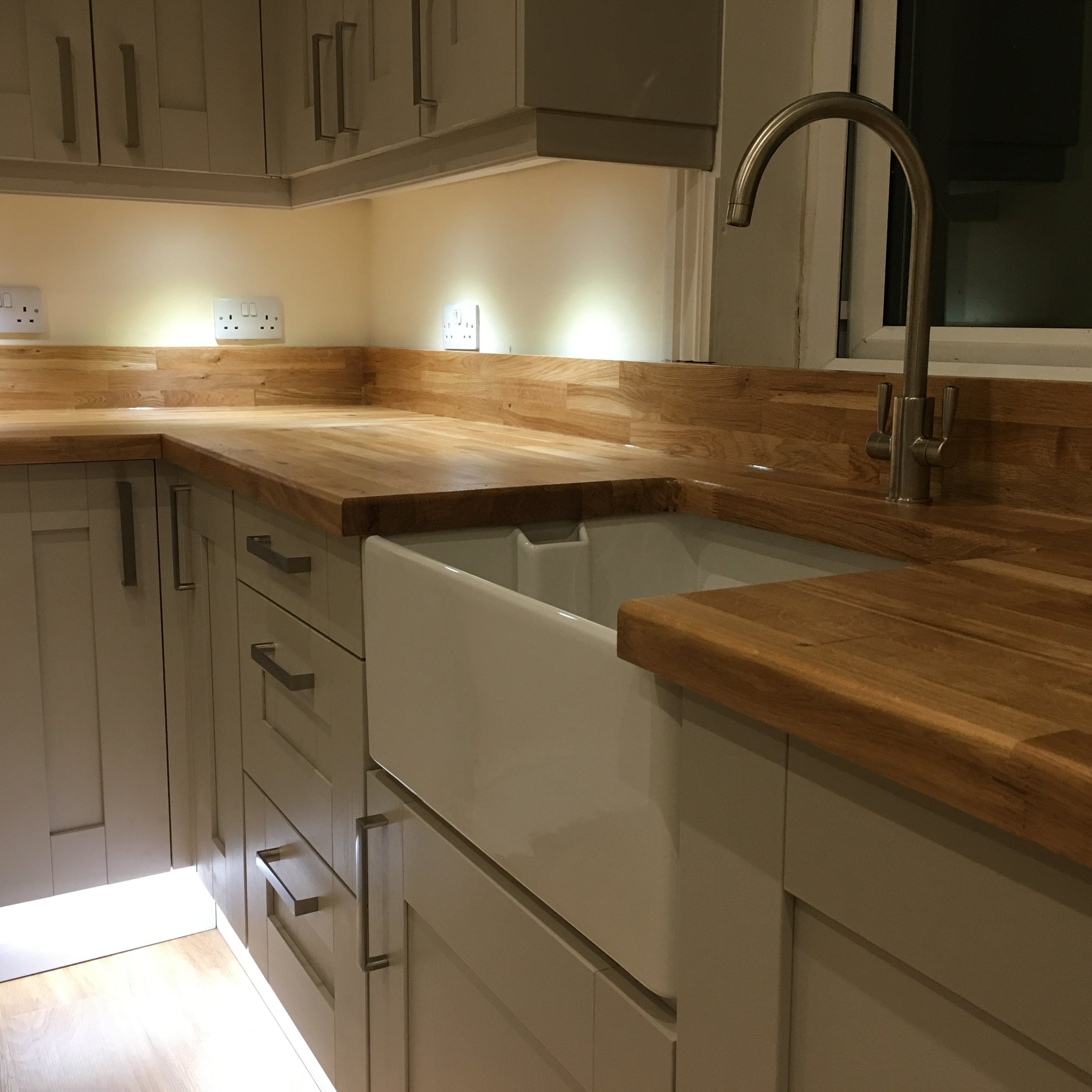 Solid Oak Worktops And Belfast Sink Kitchen Supplied And Fit – Niche Emporium