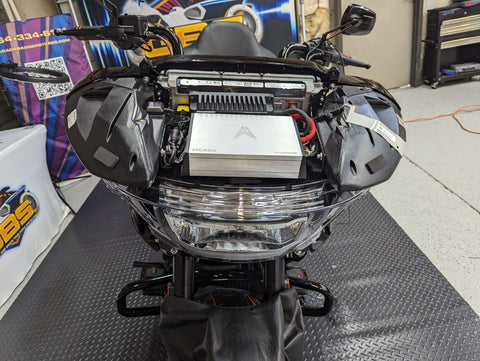 Cicada bda2000.4 amplifier installed on 23 road glide cvo and 24 model road glides