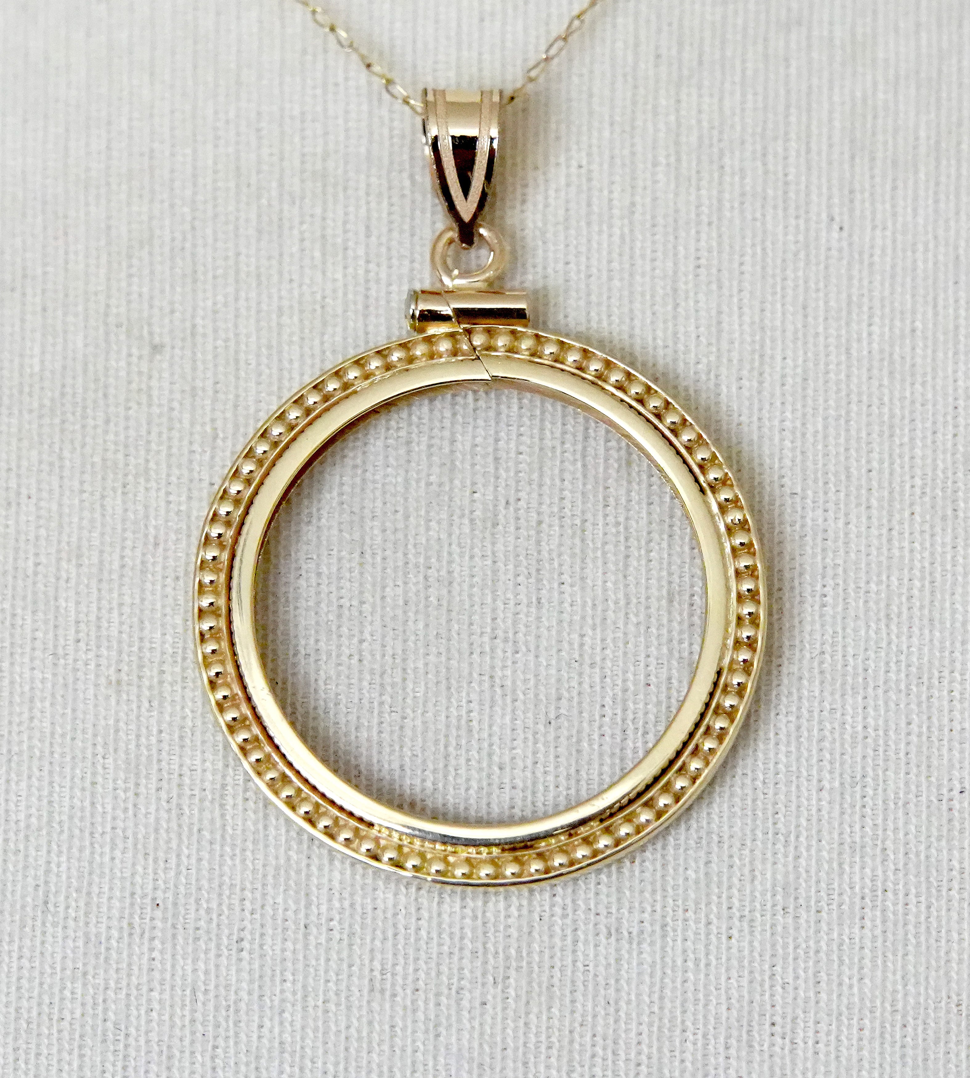 Ameri SCREW CIRCLE NECKLACE | angeloawards.com