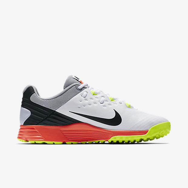 Nike Potential 3 Rubber Sole Cricket 