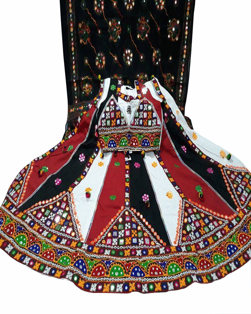 white navratri chaniya choli