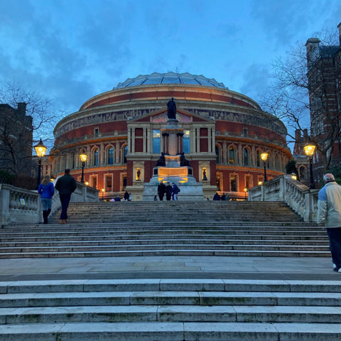 Approaching the Royal Albert Hall, South Kensington, London (LEO Design)