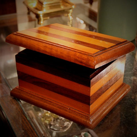 Folkart Striped Wooden Box with Original Curdled Finish (LEO Design)