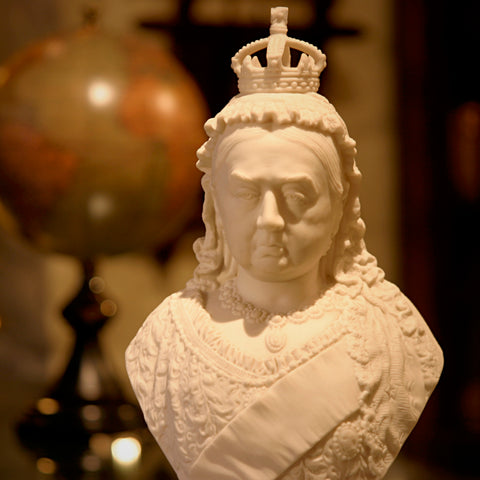 English Parianware Bust of Her Majesty, Queen Victoria on Her Diamond Jubilee (LEO Design)