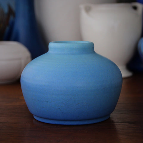 Pilkington Royal Lancastrian English Hand-Thrown Pot with Sky Blue Glaze by Edward Thomas Radford (LEO Design)