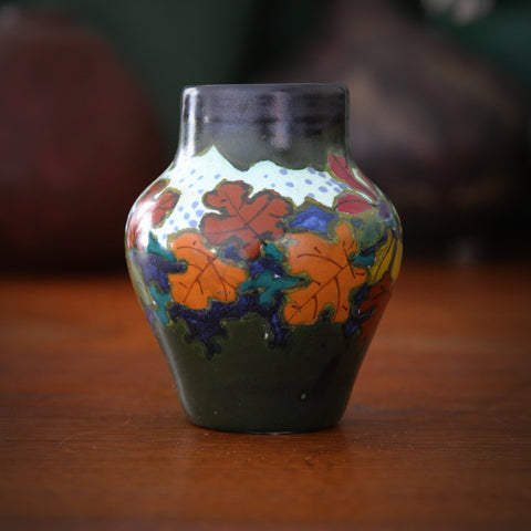 Dutch Gouda Cabinet Vase with Hand-Painted "Autumn Leaves Wreath" (LEO Design)