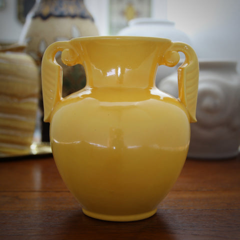 Stangl Art Deco Urn-Form Vase with High-Gloss Yellow Glazing (LEO Design)