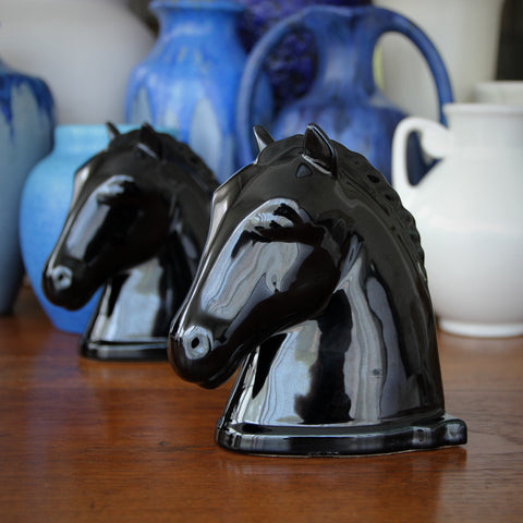 Abingdon Art Deco Ceramic Horsehead Bookends with Mirror Black Glaze (LEO Design)