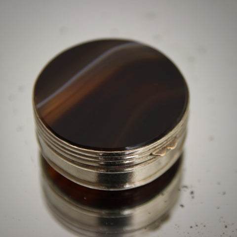 Edwardian Scottish Round Pillbox of Banded Agate in Browns and Creams (LEO Design) 