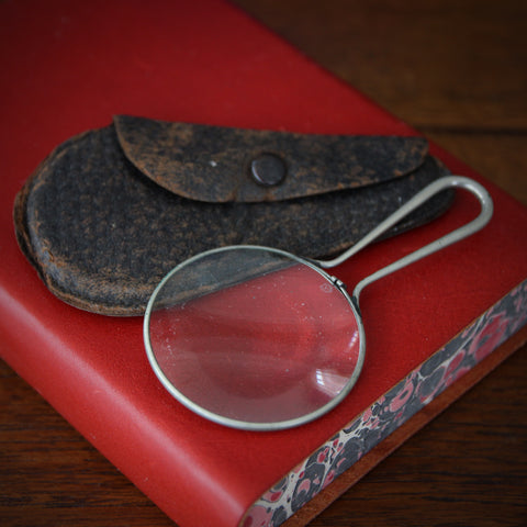Travel Magnifying Glass in Leather Pouch by American Optical Company (LEO Design)