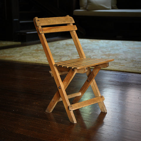 English Slatted Wooden Child's Folding Chair (LEO Design)