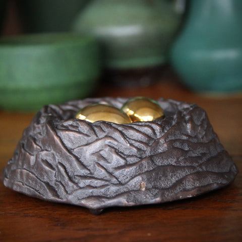 Cast Bronze Bird's Nest Sculpture with Two Polished Bronze Eggs (LEO Design)